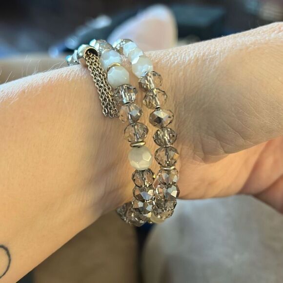 Gray Crystal Beaded Wire wrap Bracelet, with Tassel‎ Accent. Vintage. - Picture 3 of 6